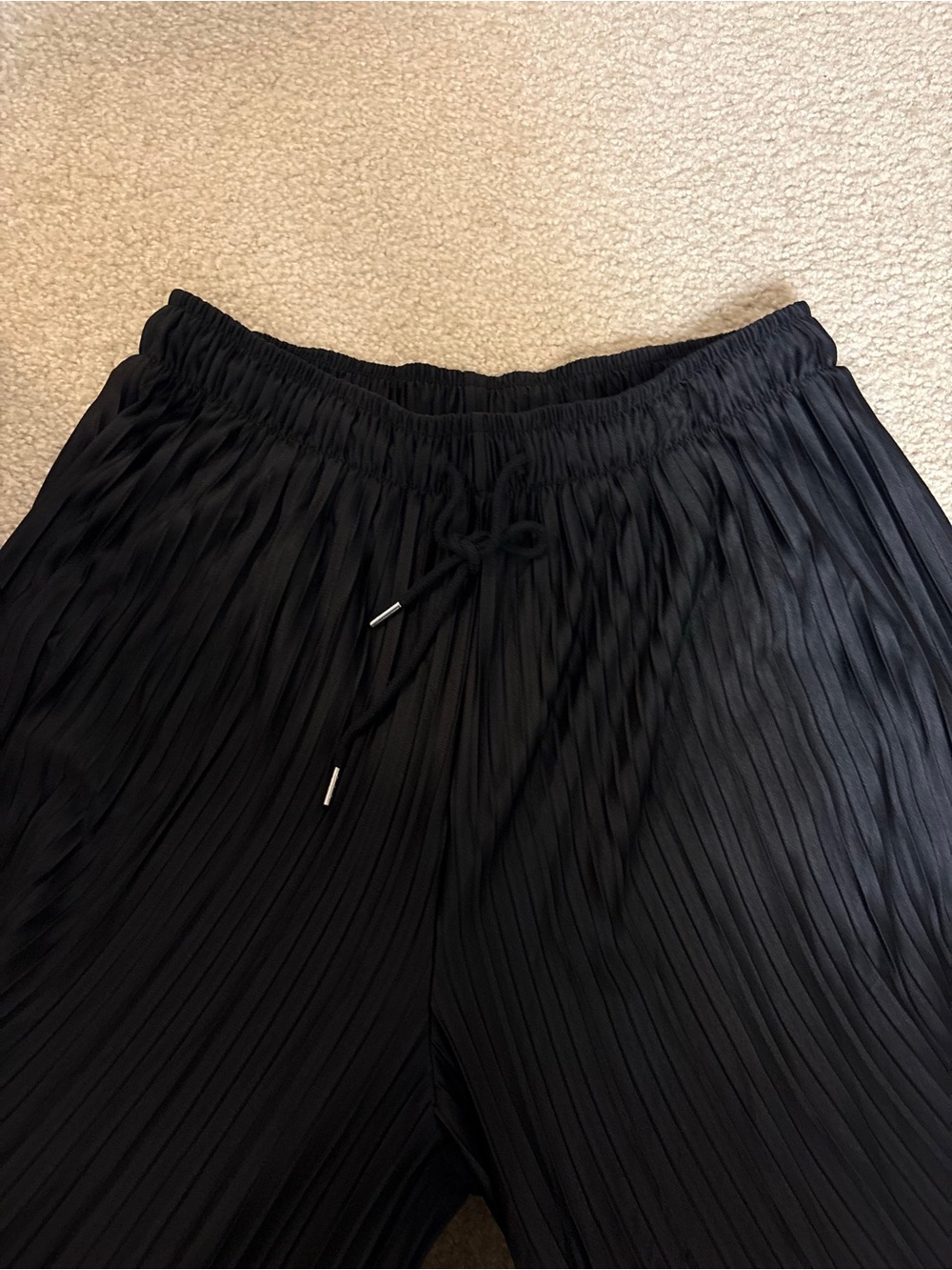 Zenana Outfitters Black Pleated Wide-Leg Pants - Picture 5 of 11